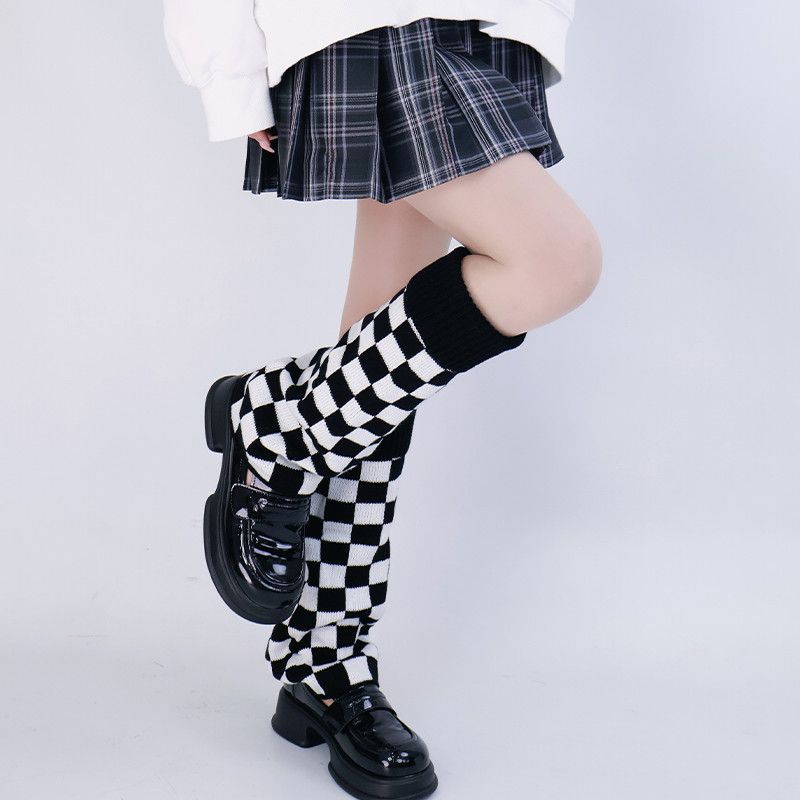 Black White Checkered Leg Warm - огляд і ціна Boot Sock Slouchy