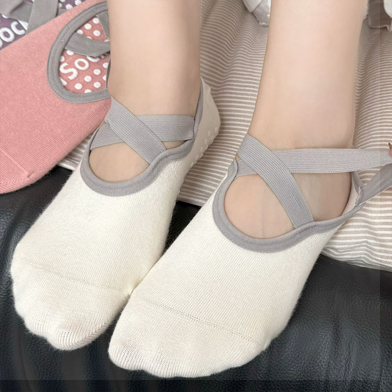 Professional Women Yoga Sock S - огляд і ціна No Show Sock Women
